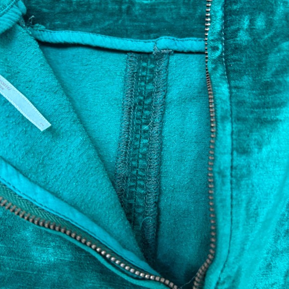 Free People  Mini Skirt Emerald Green Velvet Paneled Zip Fly Size 2 - Picture 5 of 6